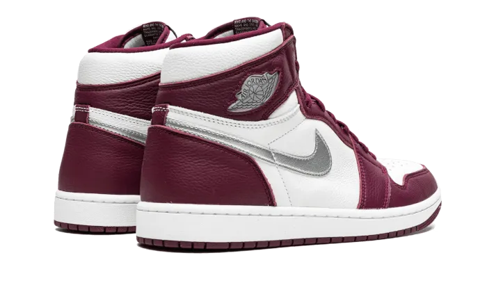 Air Jordan 1 Retro High OG "Bordeaux"