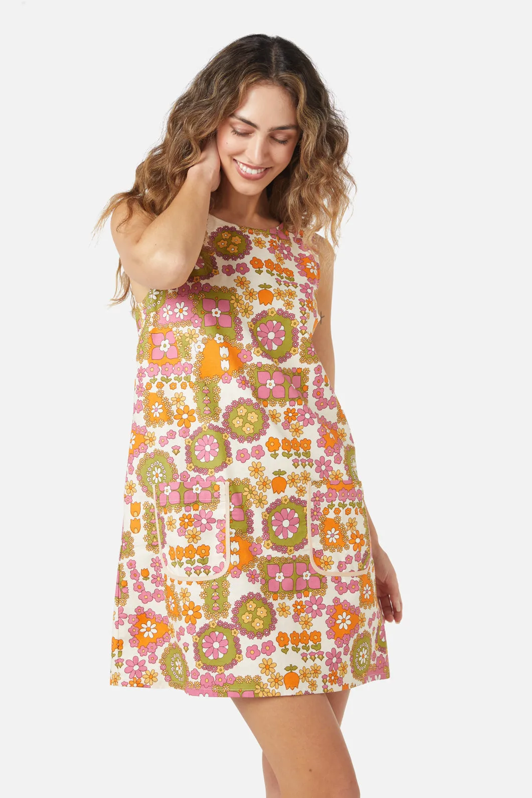 Sunny Retro Shift Dress